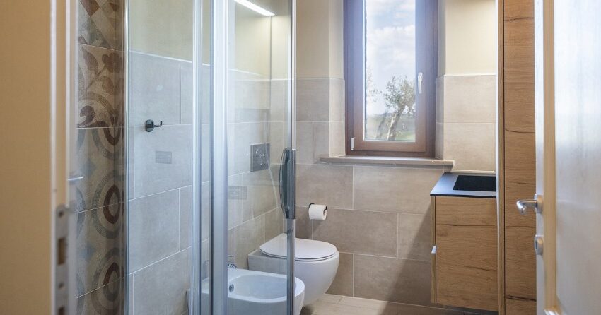 Villa Ginestra, dependancen. Bad (leilighet 1)